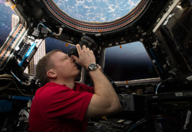 Spending Time Feature: How An Astronaut Uses The Omega Speedmaster X-33 in Space